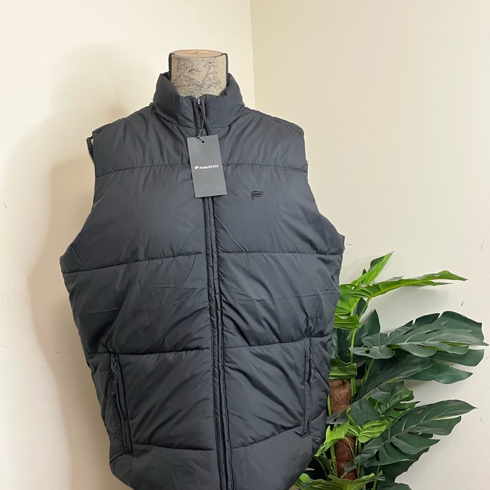 Men’s Black Puffer Vest Jacket - Picture 2 of 4